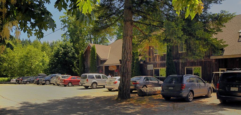 Kiwi Cove Lodge Ladysmith Exterior photo